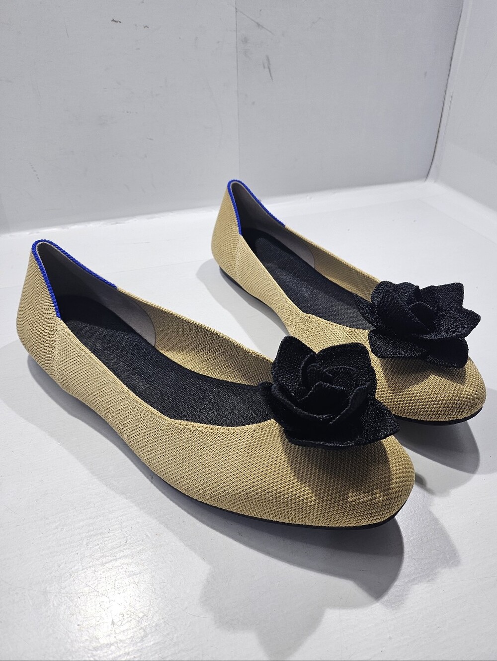ROTHY'S WOMEN'S THE PETAL SQUARE FLATS SIZE 11